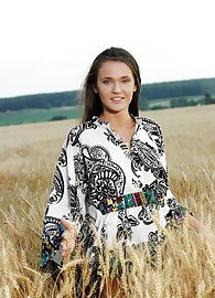 Anastasia Petrova Photo 6