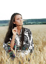 Anastasia Petrova Photo 9