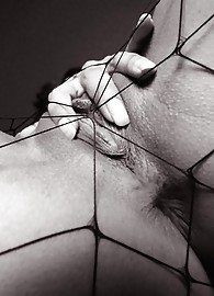 Zoe Britton Photo 14