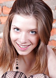 Anita Silver Photo 9