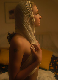 Roxy Carter Photo 12