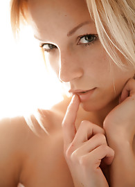 Sylvie Sinner Photo 15