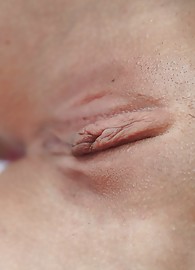 Little Caprice Photo 10