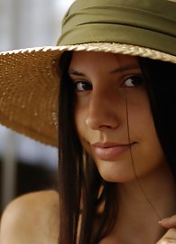 Monika Vesela Photo 11