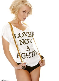 Kayden Kross Photo 1