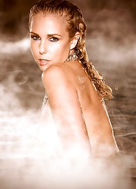 Holly Randall Photo 15