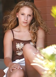 Christie Lee Photo 14