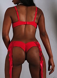 Michelle Malone Photo 7