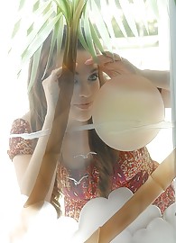 Allison Grey Photo 1