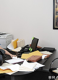 Chanel Preston Photo 7