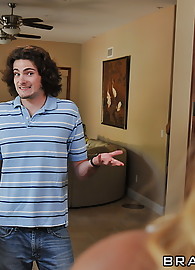 Brenda James Photo 3