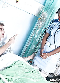 Jasmine Webb Photo 8