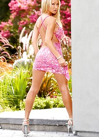 Sandee Westgate Photo 3