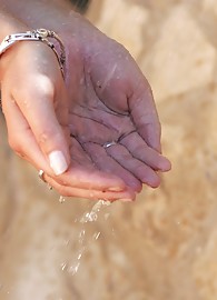 Kristina Blond Photo 13