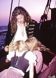 Shayla Leveaux Photo 1