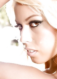 Bridgette B Photo 12