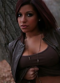 Briana Lee Online Photo 8