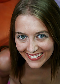 Angelica Lane Photo 8