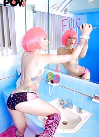 Monique Alexander Photo 6