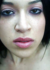 Melissa Martinez Photo 12