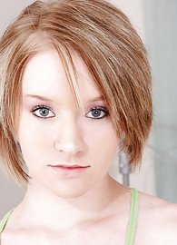 Faith Daniels Photo 1