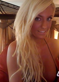 Ember Reigns Photo 1