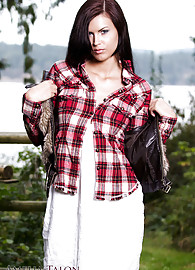 Amelia Talon Photo 3