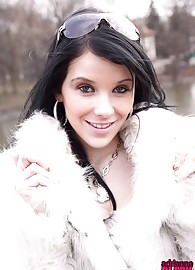 Adrianne Black Photo 5