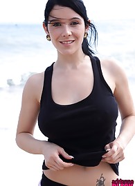 Adrianne Black Photo 10