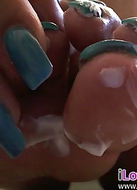 Janelle Love Photo 14