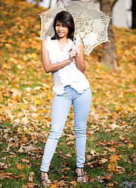 Ruth Medina Photo 13