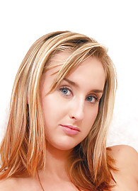 Tracy Zhora Photo 10