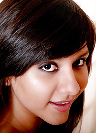 Alana Leigh Photo 14