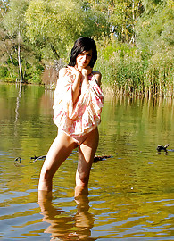 Holly Nubiles Photo 8