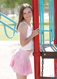 Jules Nubiles Photo 3