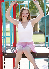 Jules Nubiles Photo 10