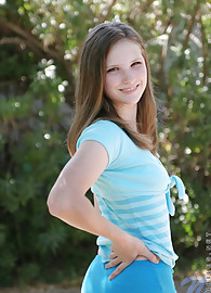 Jules Nubiles Photo 8