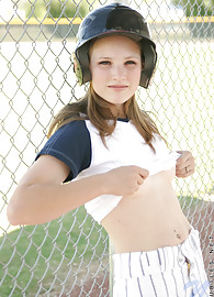 Jules Nubiles Photo 9