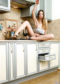 Kesia Nubiles Photo 9