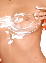 Brigitte Hunter Photo 11