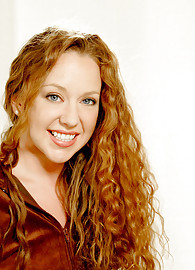 Leighlani Red Photo 4