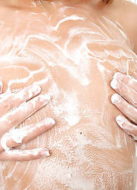 Lexxis Brown Photo 11