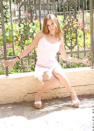 Lisa Nubiles Photo 15