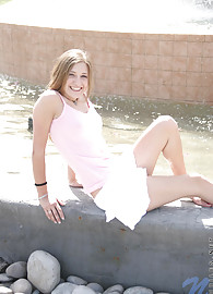 Lisa Nubiles Photo 14