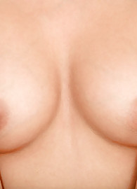 Olivia La Roche Photo 5