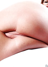 Sarah Blake Photo 14