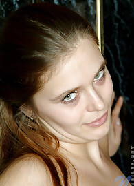 Synthia Nubiles Photo 9