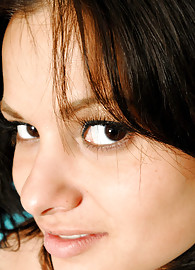 Vanessa Monroe Photo 14