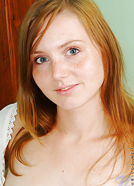 Beth Nubiles Photo 2