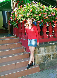 Beth Nubiles Photo 1